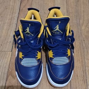 Air Jordan 4 Retro MIDNIGHT NAVY / VARSITY MAIZE W